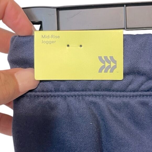 All In Motion Boys Jogger Pants-XS (4/5) - Picture 5 of 7